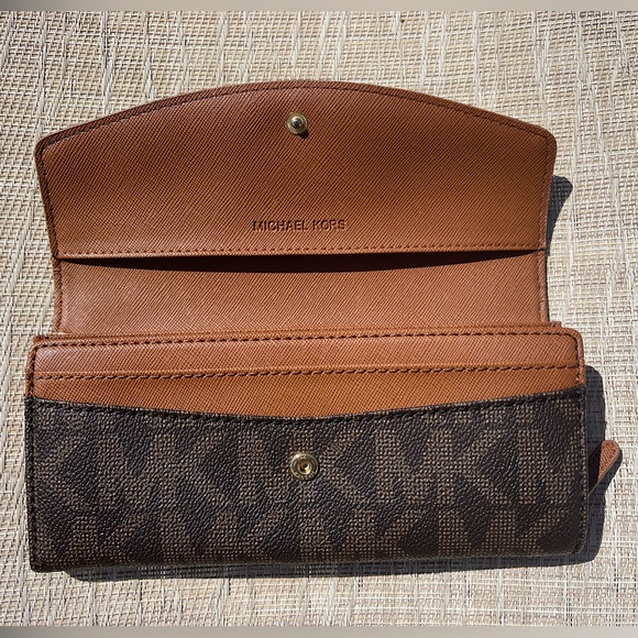 Michael Kors Brown Wallet